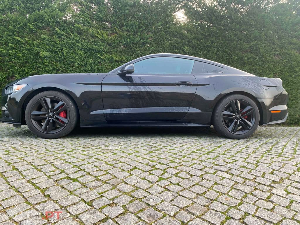 Ford Mustang 2.3 Eco Boost