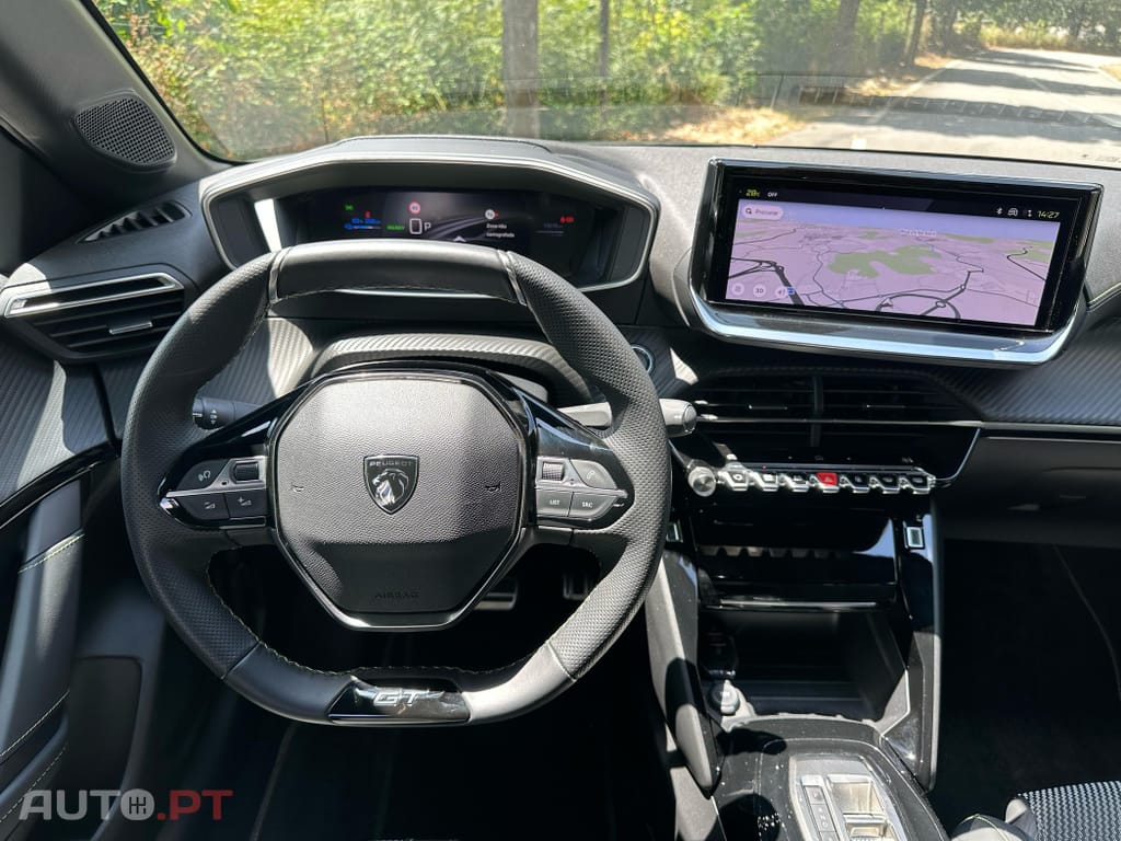 Peugeot E-208 50 kWh GT Pack
