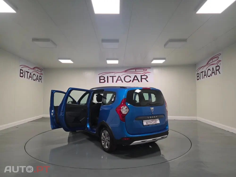 Dacia Lodgy 1.5 dCi Stepway 7L