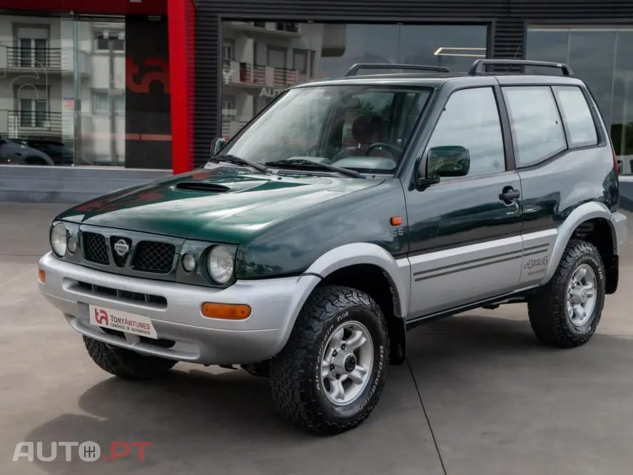 Nissan Terrano II 2.7 TDi Comfort