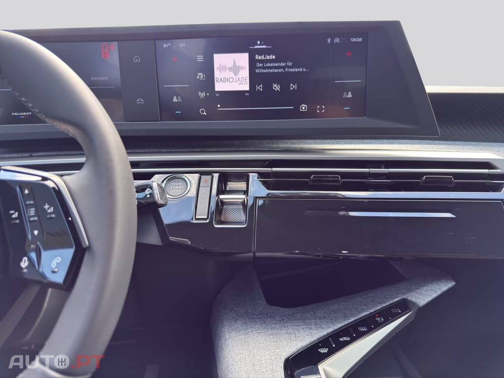 Peugeot E-5008 I.V.A DEDUTIVEL Allure