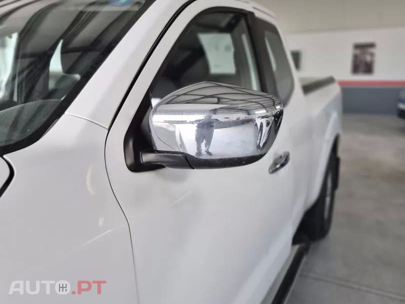 Nissan Navara 2.3 dCi CD 4WD Acenta