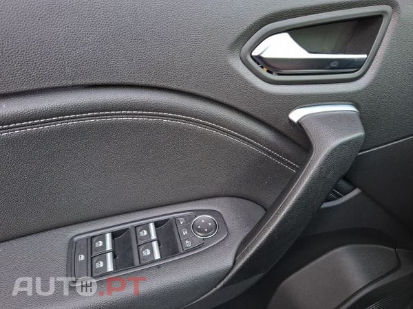 Renault Captur 1.0 TCe 100 Bi-Fuel techno