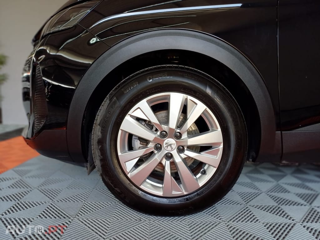 Peugeot 3008 1.2 PureTech Allure EAT8