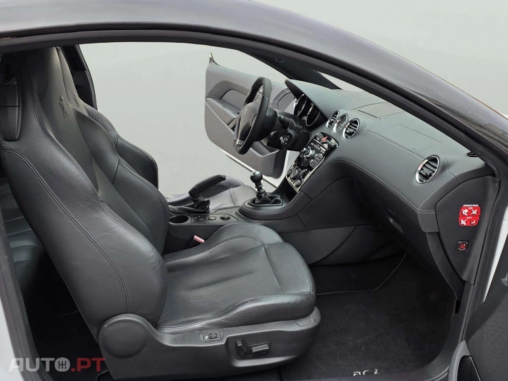 Peugeot RCZ 1.6 THP Onyx