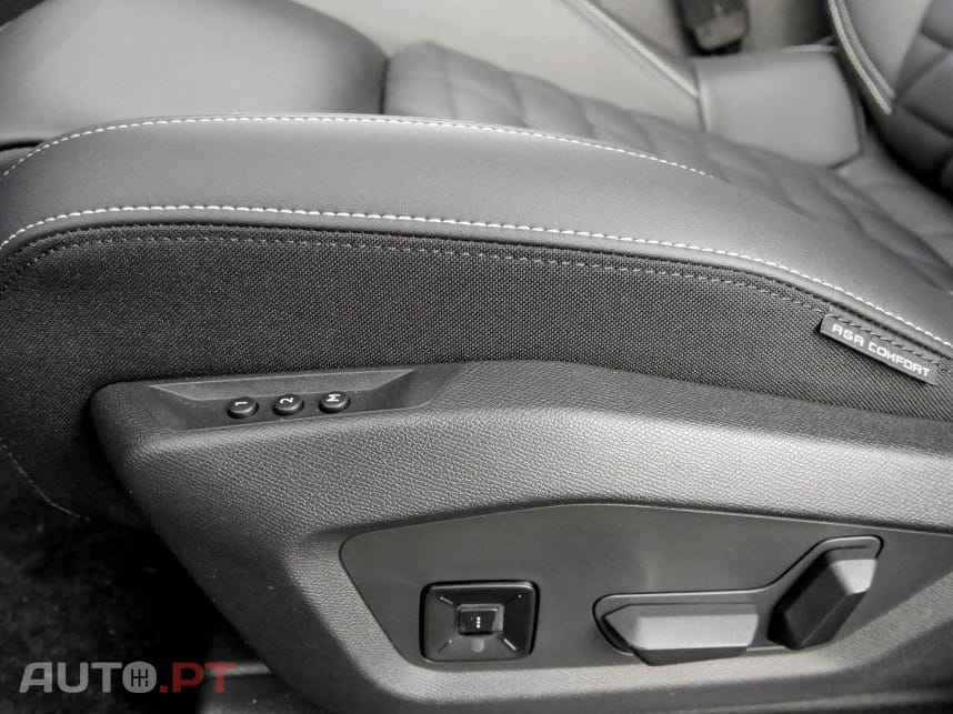 Peugeot E-5008 I.V.A DEDUTÍVEL GT