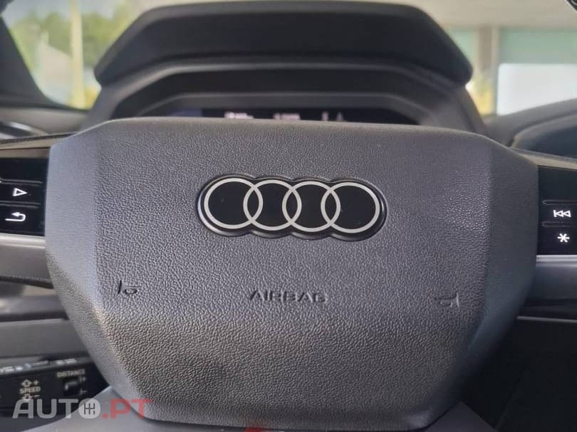 Audi Q4 E-Tron 40 E-TRON S-LINE 82KWh