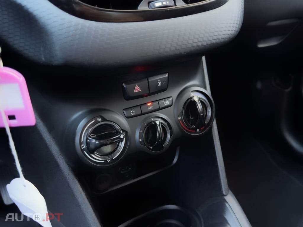 Peugeot 208 1.2 PureTech Style