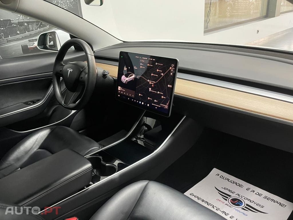 Tesla Model 3 Standard RWD Plus