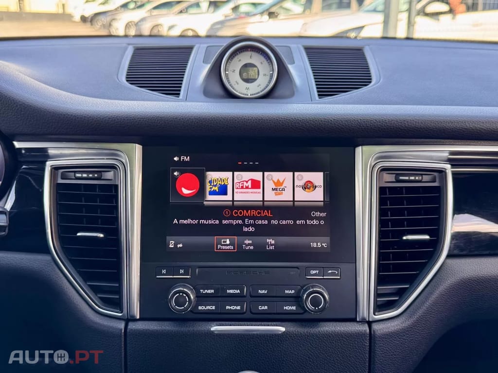 Porsche Macan S