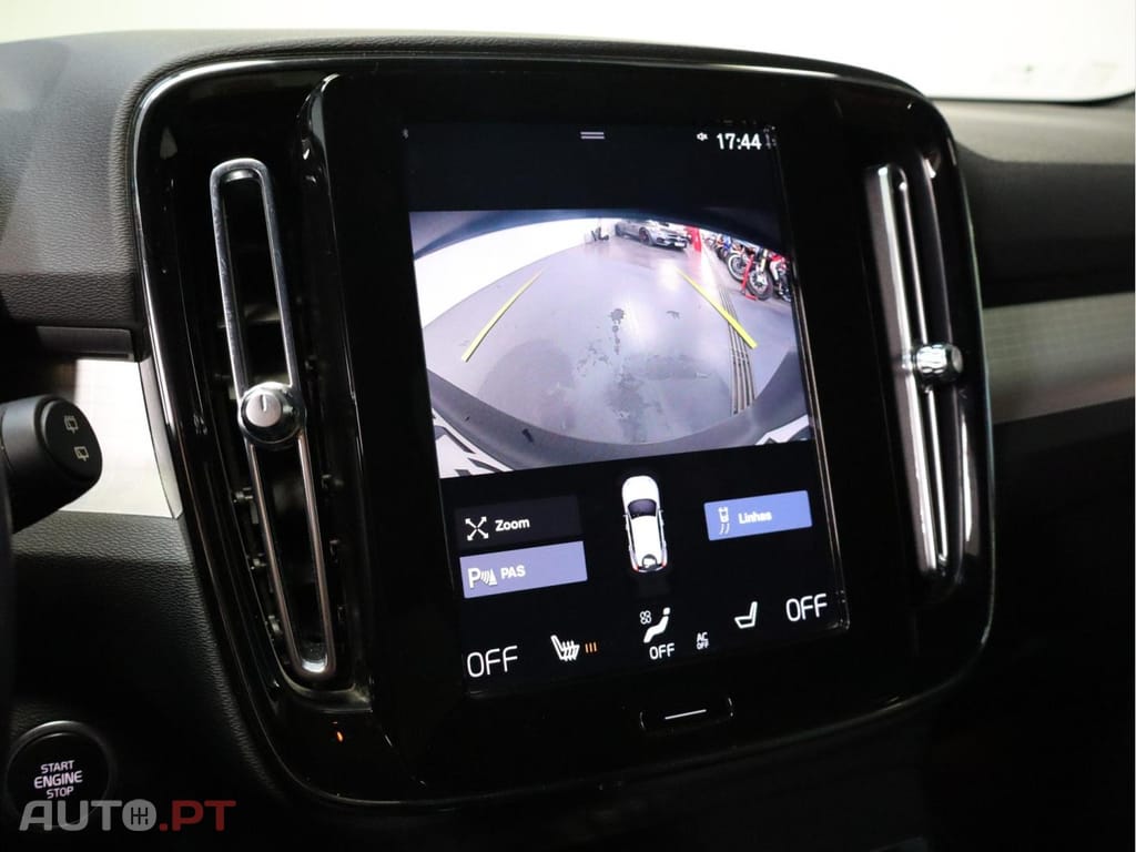 Volvo XC40 1.5 T5 Plus Bright 