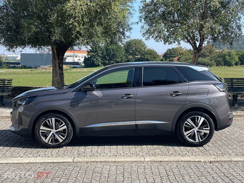 Peugeot 3008 1.6 Hybrid Allure Pack e-EAT8
