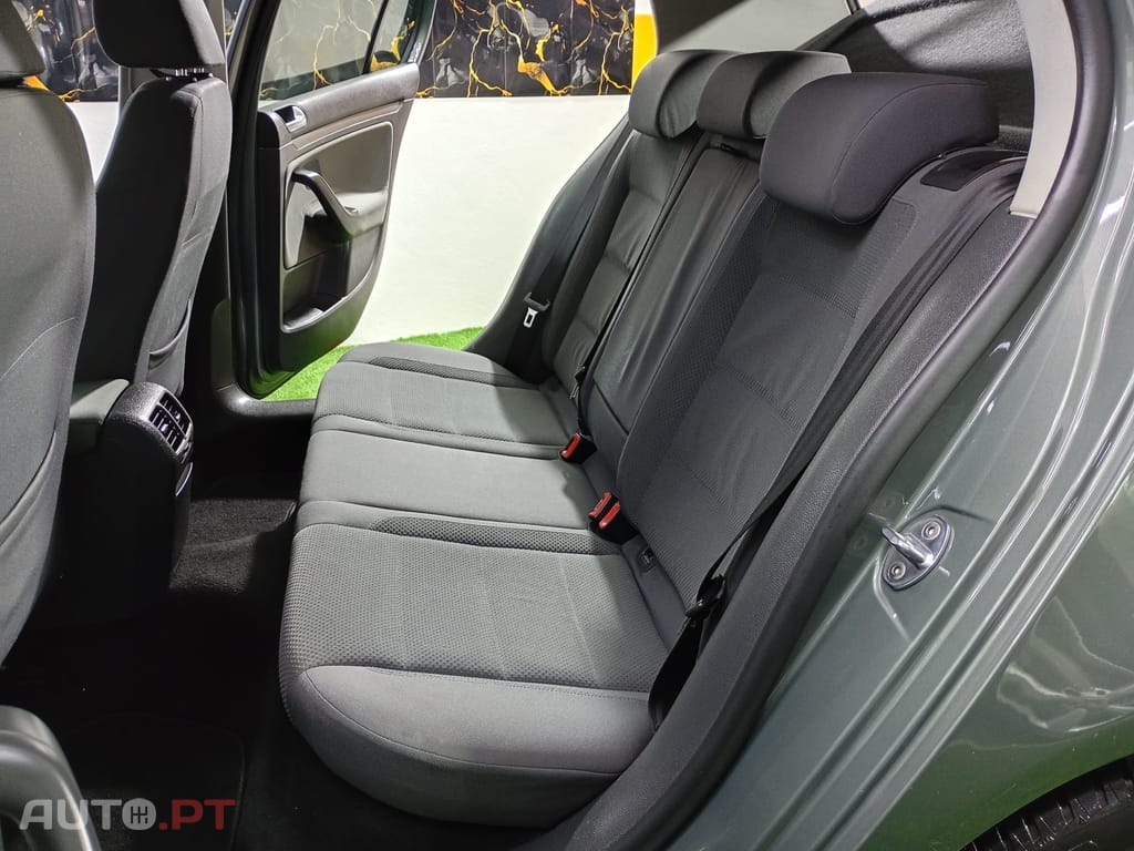 Volkswagen Golf 1.9 TDi 6V Confortline