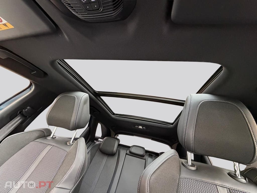 Peugeot 3008 1.2 Puretech EAT8 