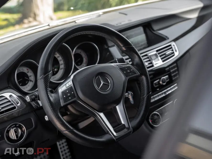 Mercedes-Benz CLS 350 CDi BlueEfficiency Shooting Brake