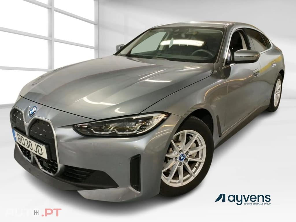 BMW i4 eDrive35