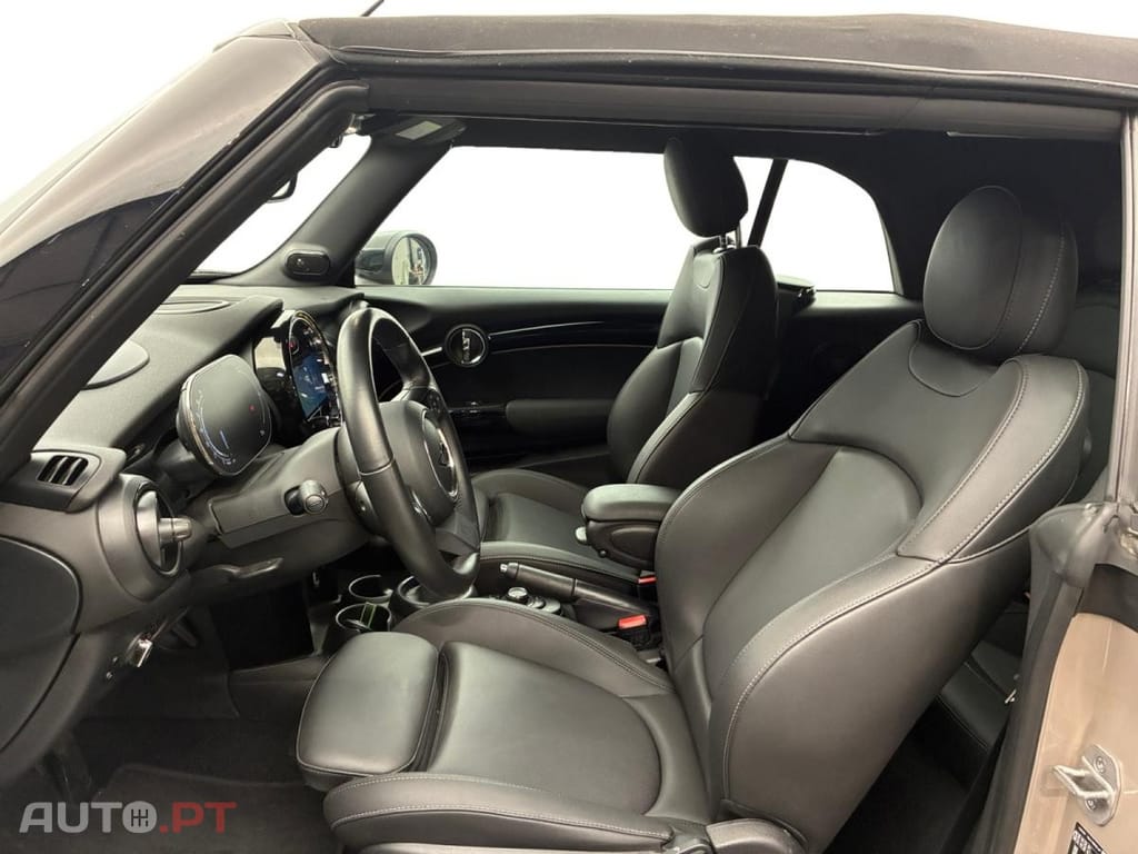 MINI Cabrio Cooper Premium Edition Plus