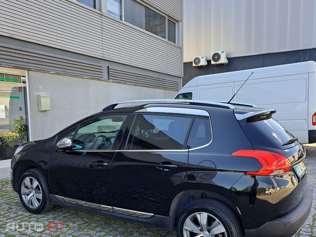 Peugeot 2008 ALLURE 1.6 HDI 75