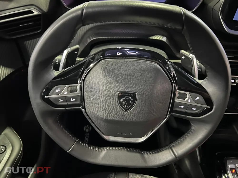 Peugeot 208 1.2 Hybrid Allure e-DCS6