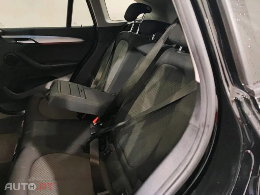 BMW X1 16 d sDrive Auto