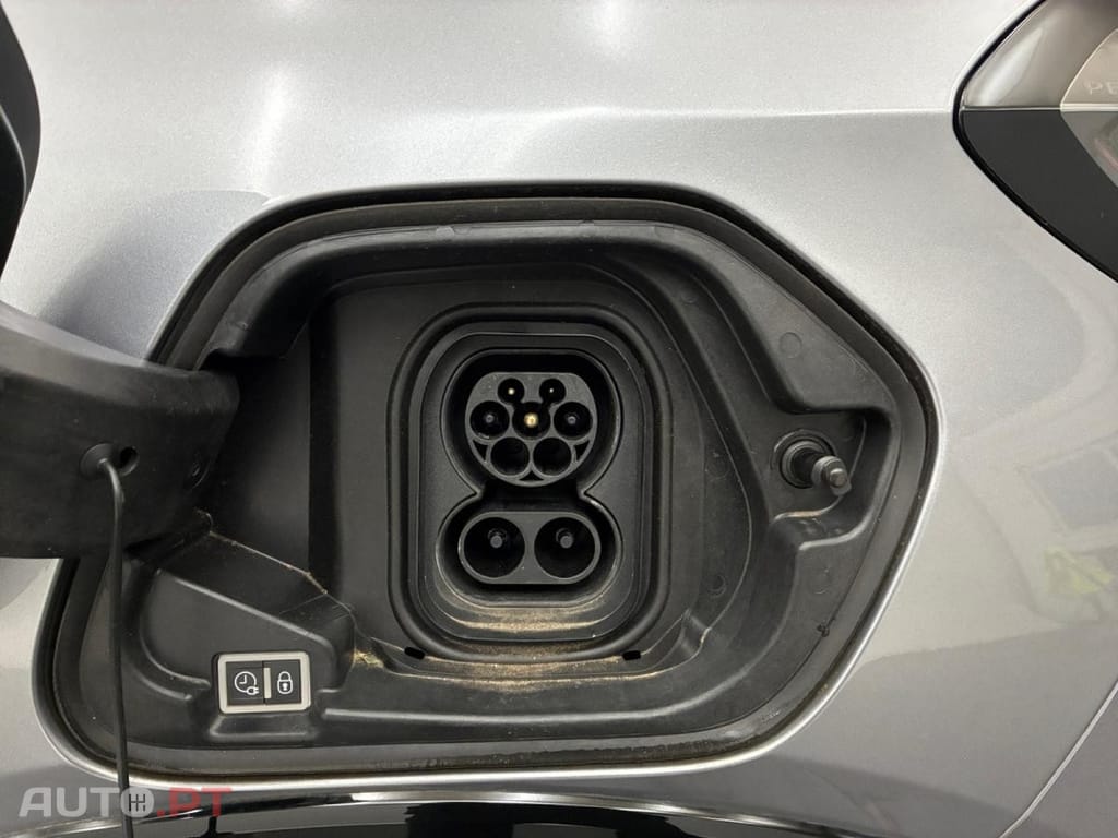 Peugeot E-208 50 kWh Allure