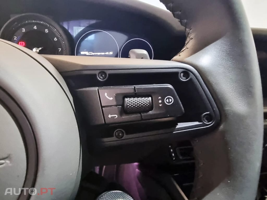 Porsche 911 Carrera 4S PDK