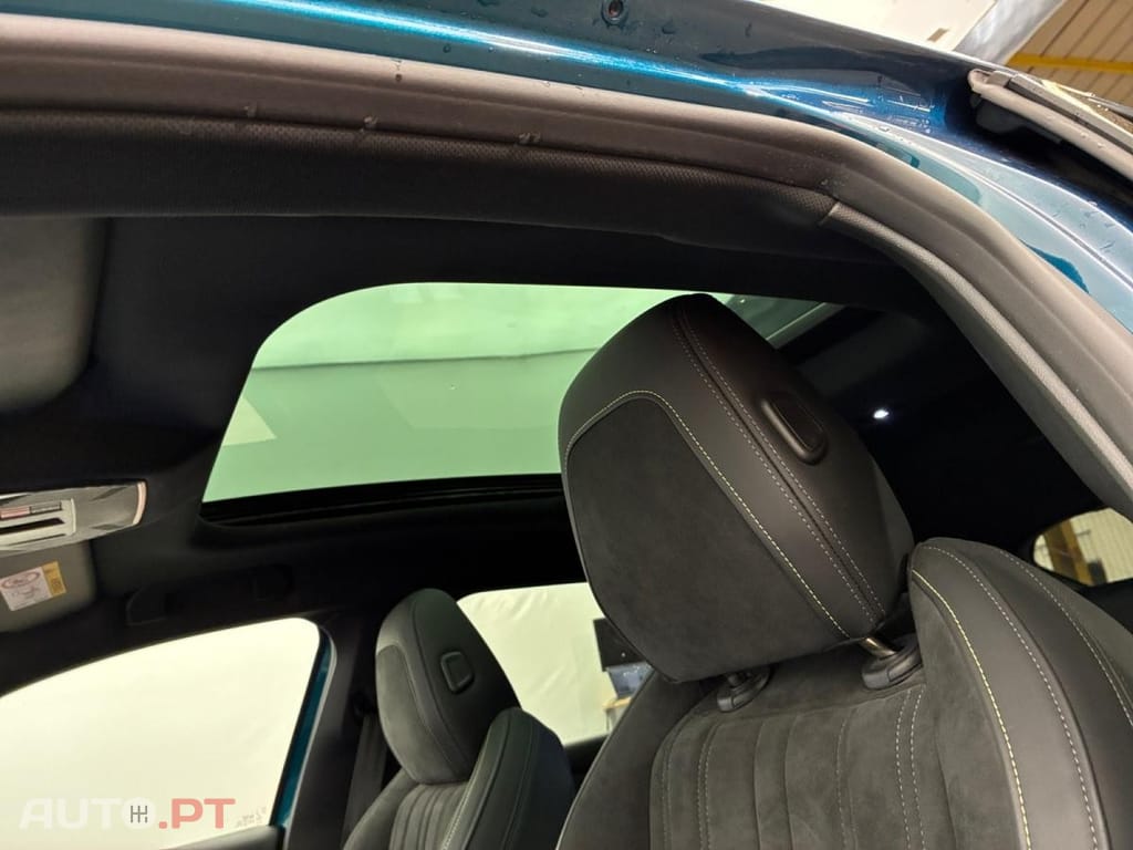 Peugeot 408 1.6 Hybrid GT e-EAT8