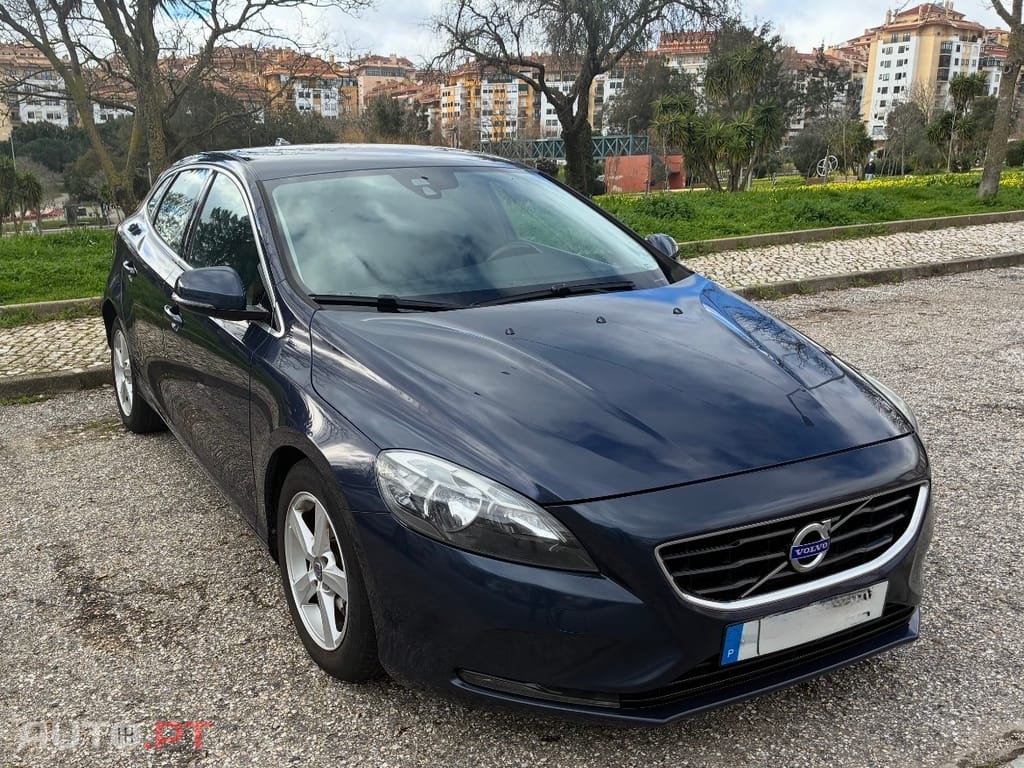 Volvo V40 D2 Momentum