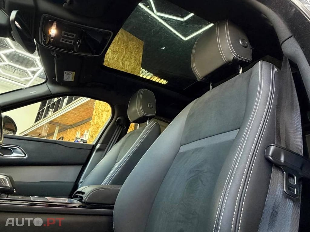 Land Rover Range Rover 2.0 P400e AWD R-Dynamic S