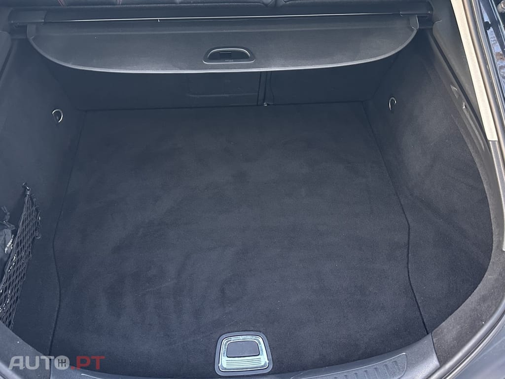 Mercedes-Benz CLA 200 d Shooting Brake AMG Line