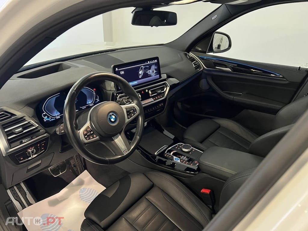BMW iX3 M Sport Impressive