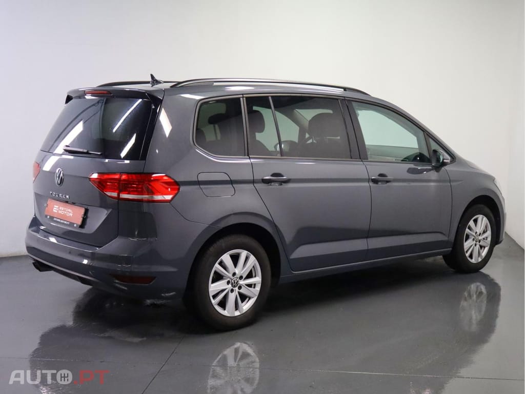 Volkswagen Touran 2.0 TDI CONFORTLINE DSG