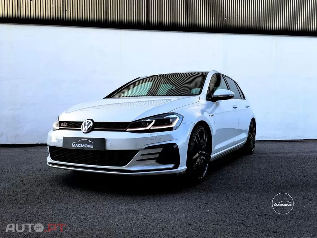Volkswagen Golf 2.0 TSI GTI Performance