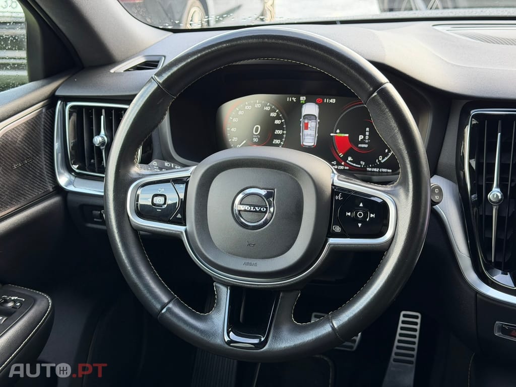 Volvo V60 2.0 T6 AWD TE R-Design