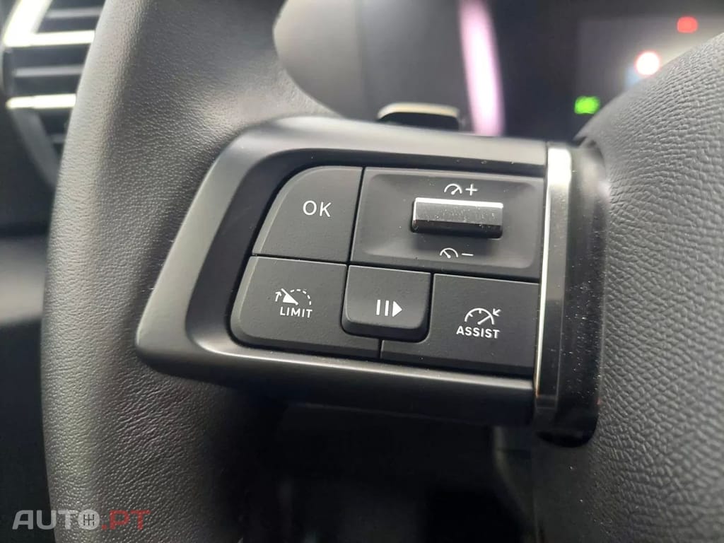 Citroen C4 X 1.2 PureTech Plus EAT8