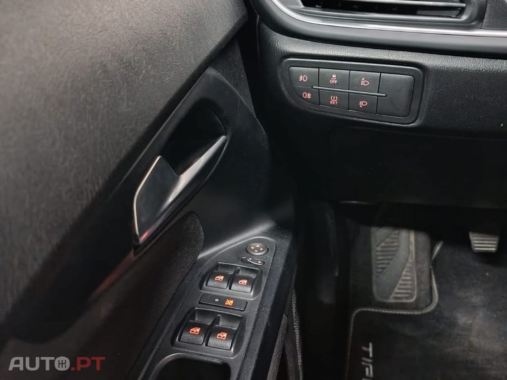 Fiat Tipo 1.3 M-Jet Lounge