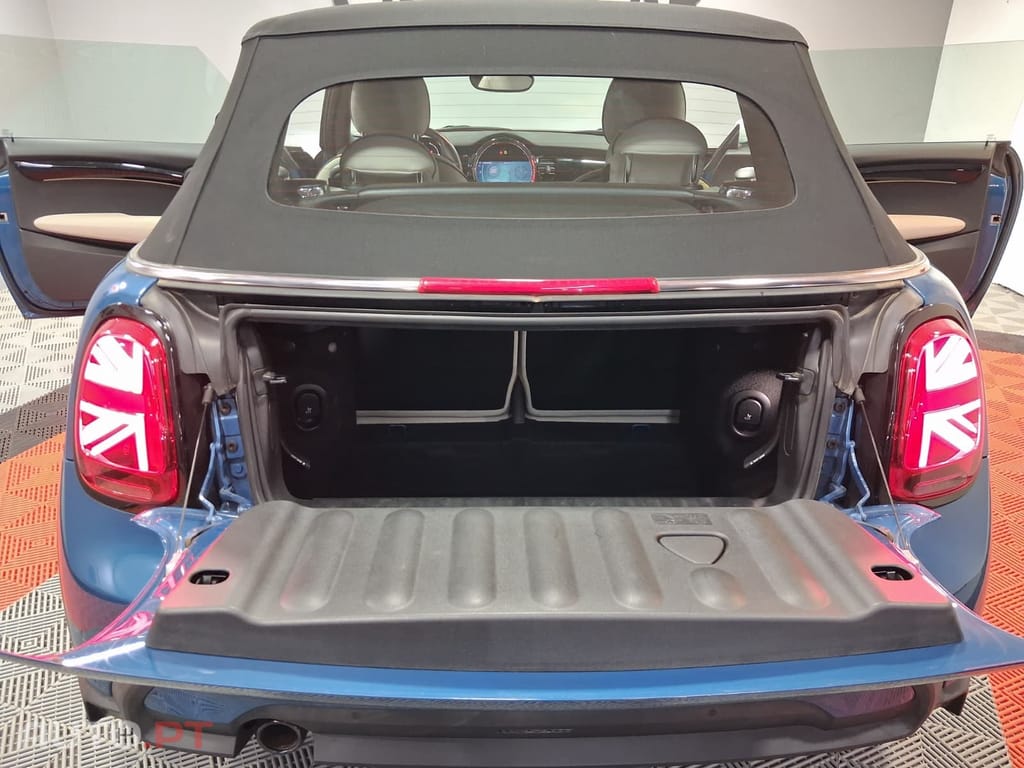 MINI Cabrio Cooper Premium Plus Sidewalk Special Edition Auto