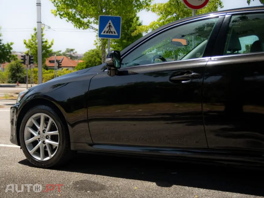 Lexus IS 200 d P.Executive 6G