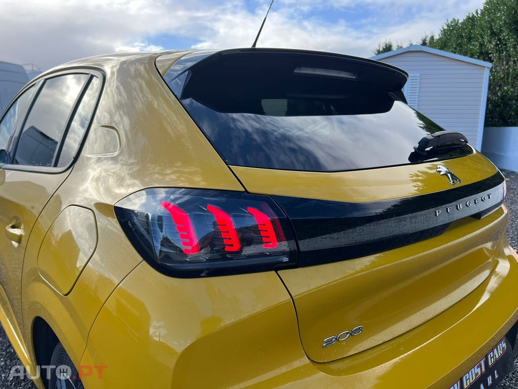 Peugeot 208 1.2 PureTech Allure