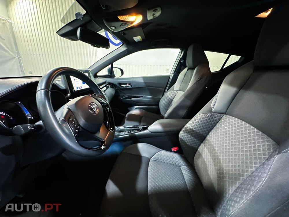 Toyota C-HR 1.8 Hybrid Edition