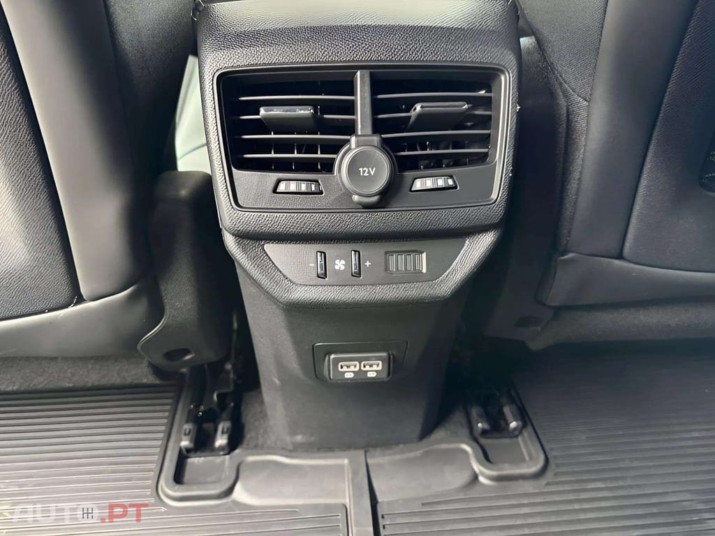 Peugeot 5008 BlueHDi 130 EAT8 GT 