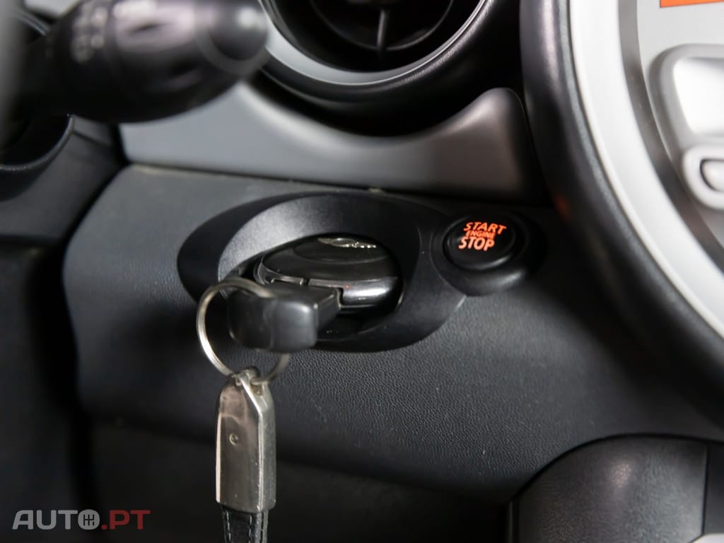 MINI Cooper One D