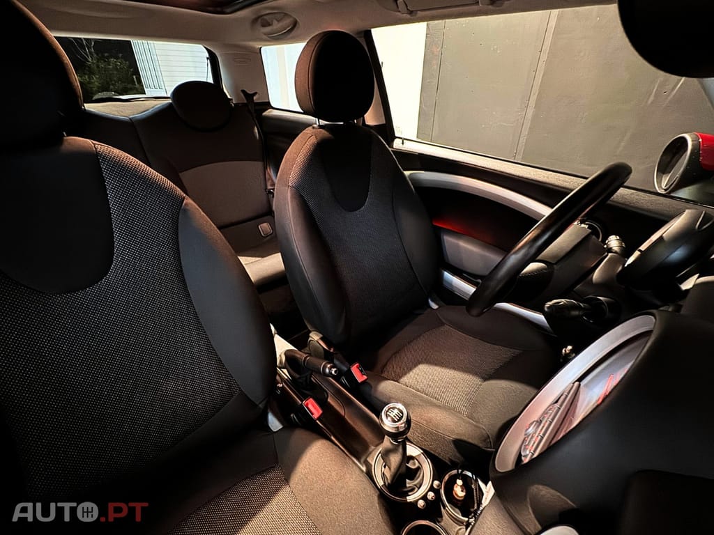 MINI Cooper One 1.4