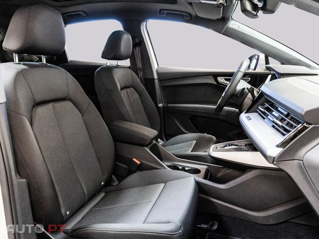 Audi Q4 E-Tron I.V.A DEDUTIVEL SPORTBACK 40