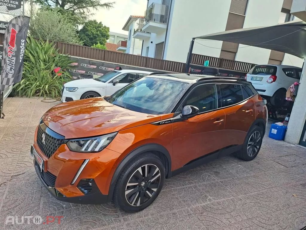 Peugeot 2008  Puretech 130 Stop Start Gt  Line Edition