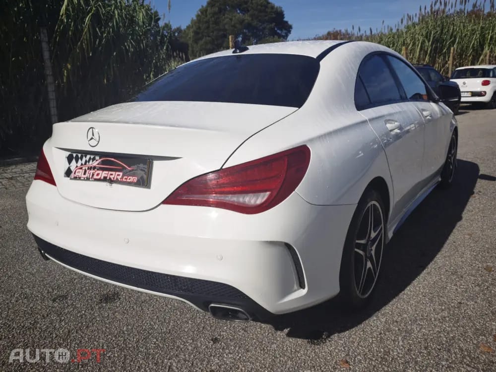 Mercedes-Benz CLA 200