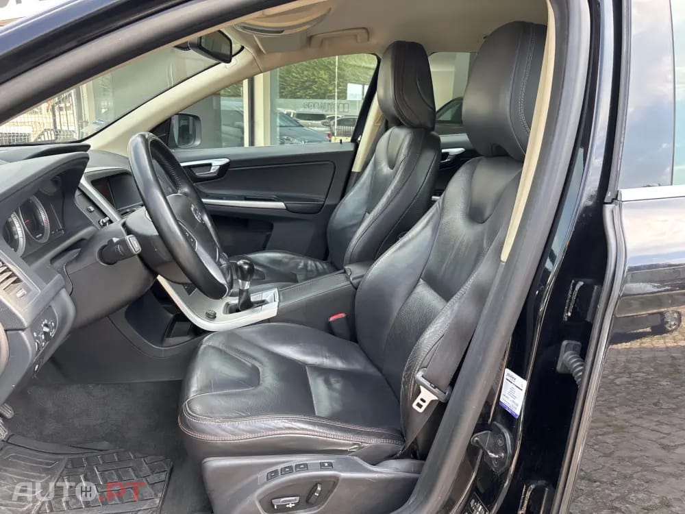 Volvo XC60 2.4 D Drive Momentum