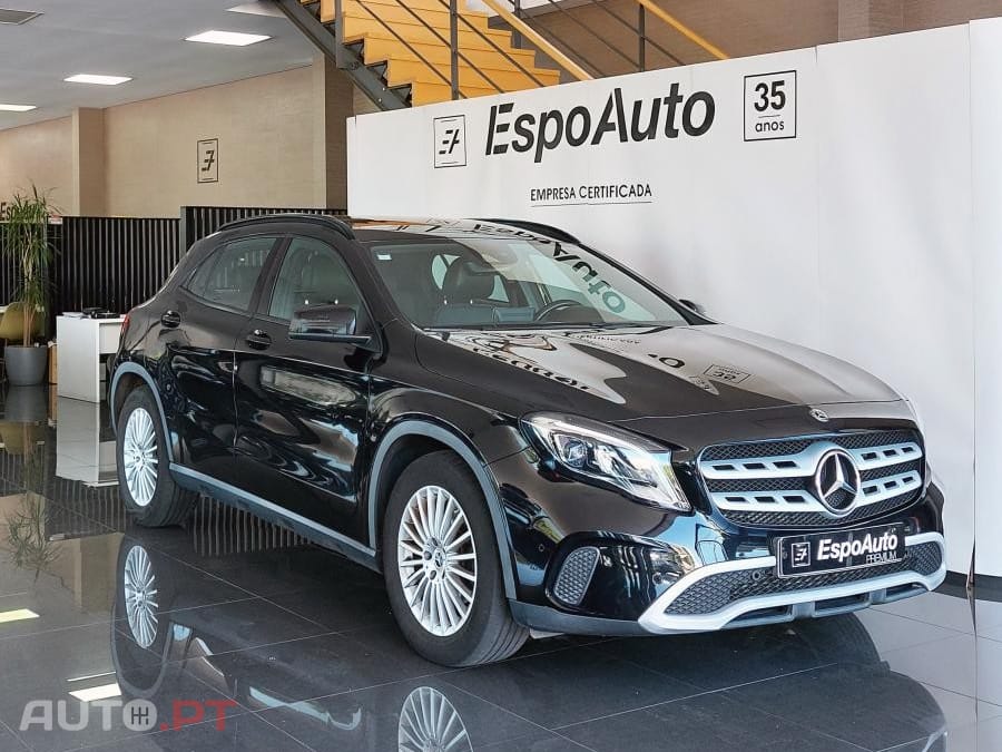 Mercedes-Benz GLA 180 Urban