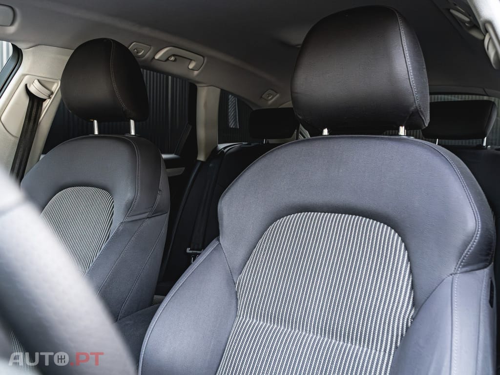 Audi A4 2.0 TDi Look RS4