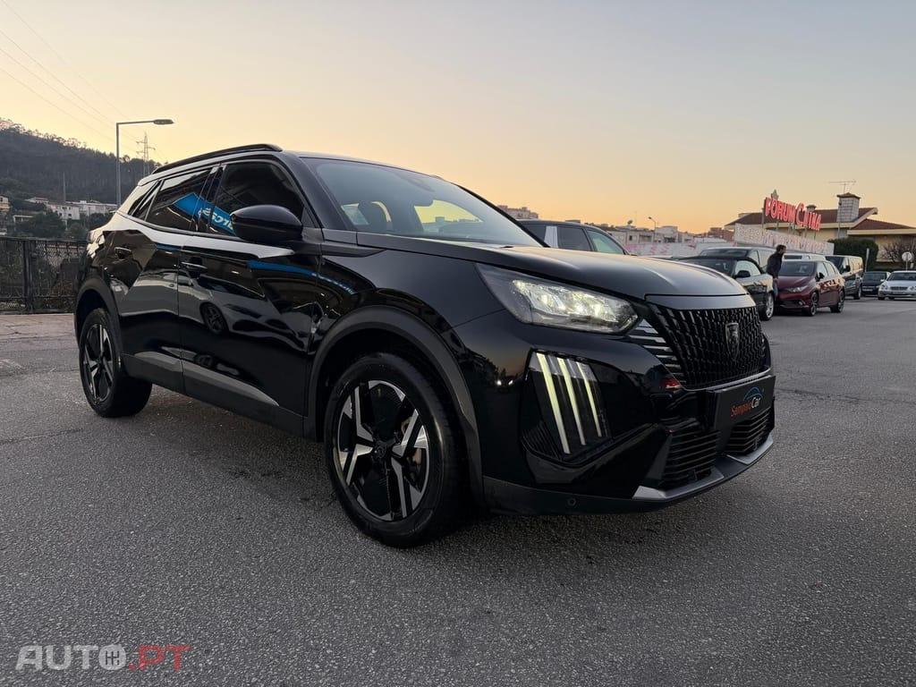 Peugeot 2008 1.2 PureTech Allure